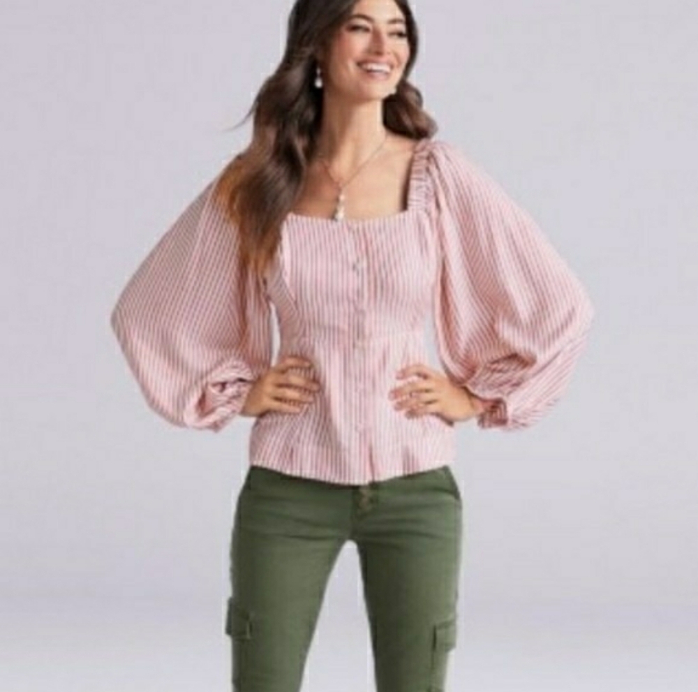 CAbi Carnival Red & White Striped Puff Sleeve Blouse Top Size M